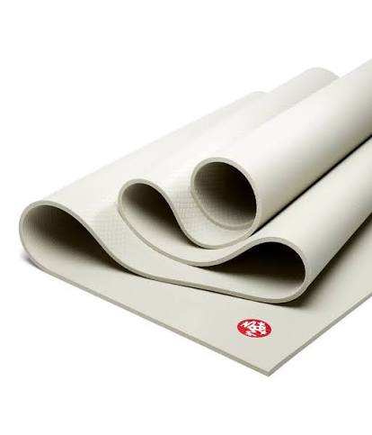 مت یوگا مندوکا مدل پرو  MANDUKA PRO SAND
